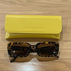 CARLA COLOUR Kenzie Sunglasses